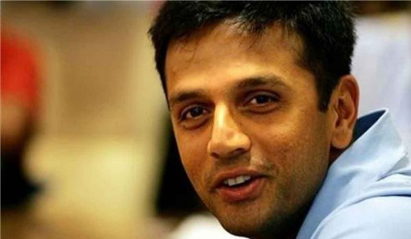 बीसीसीआई ने चुकाया राहुल द्रविड़ का वेतन बीसीसीआई ने चुकाया राहुल द्रविड़ का वेतन