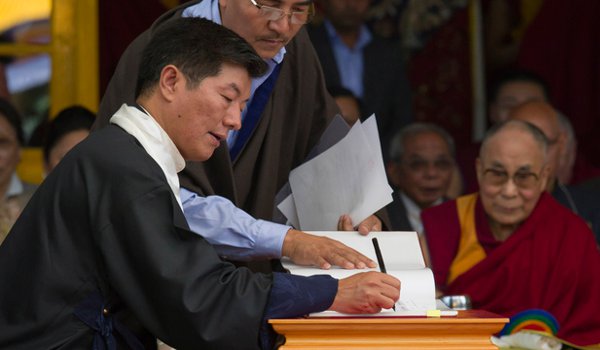डॉ. सांग्ये दूसरी बार बने निर्वासित तिब्बत सरकार के प्रधानमंत्री