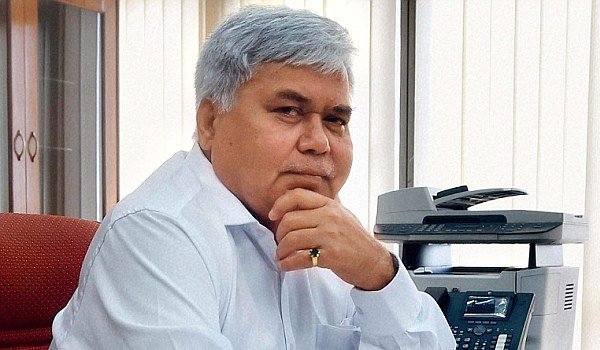 फ्री हेल्प लाइन की तर्ज पर फ्री इंटरनेट सुविधा पर विचार : ट्राई चेयरमैन फ्री हेल्प लाइन की तर्ज पर फ्री इंटरनेट सुविधा पर विचार : ट्राई चेयरमैन