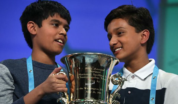 भारतीय मूल के दो बच्चों ने जीता यूएस स्पेलिंग बी पुरस्कार