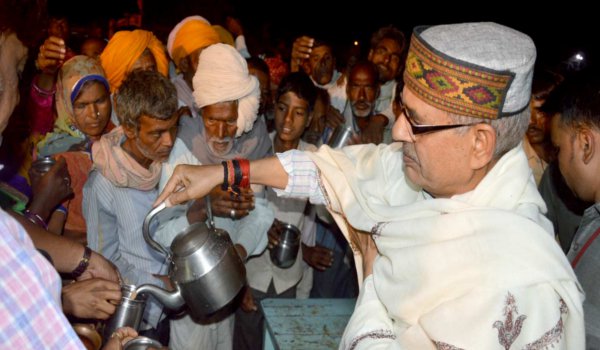 आपदा की घड़ी में सरकार संतों और श्रद्धालुओं के साथ : शिवराज सिंह आपदा की घड़ी में सरकार संतों और श्रद्धालुओं के साथ : शिवराज सिंह