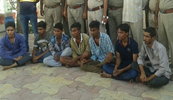 रात को पाली की सड़कों पर फैलाई दहशत, सात गिरफ्तार रात को पाली की सड़कों पर फैलाई दहशत, सात गिरफ्तार