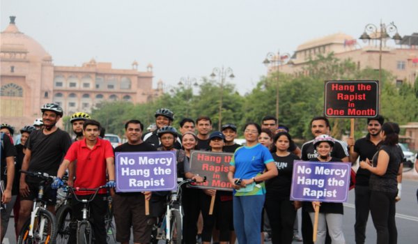 रन फॉर ‘द लिटिल गर्ल‘ में दौडे़ जयपुराईट्स रन फॉर ‘द लिटिल गर्ल‘ में दौडे़ जयपुराईट्स