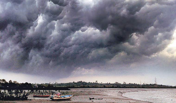 अगले 48 घंटे के अंदर केरल में दस्तक देगा मानसून अगले 48 घंटे के अंदर केरल में दस्तक देगा मानसून