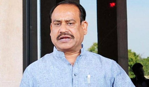 संस्कार और विचारों से ऊंचा उठता है समाज :ओम बिड़ला संस्कार और विचारों से ऊंचा उठता है समाज :ओम बिड़ला
