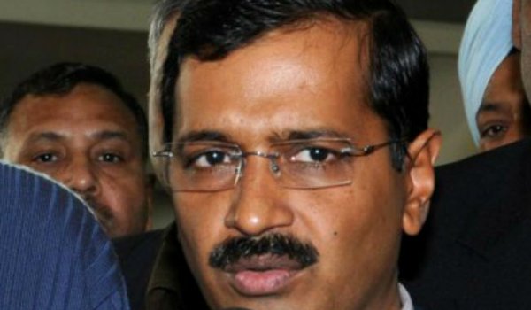 वाटर टैंकर घोटाले पर भाजपा ने मांगा केजरीवाल का इस्तीफा