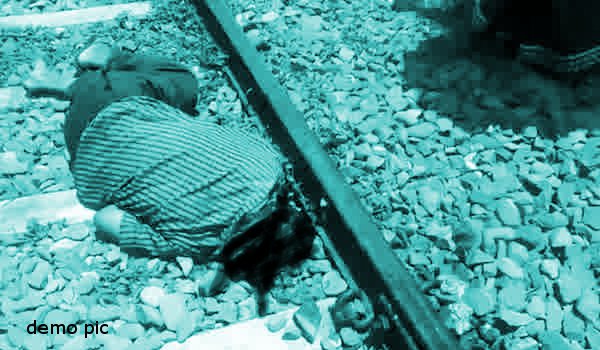 जोधपुर क्राइम : युवक ने ट्रेन के आगे कूद कर दी जान जोधपुर क्राइम : युवक ने ट्रेन के आगे कूद कर दी जान