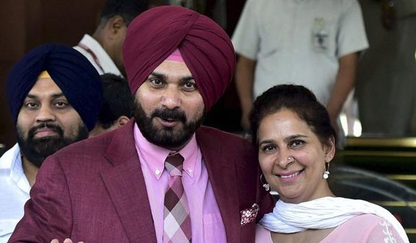 नवजोत सिंह सिद्धू की पत्नी का दावा ‘भाजपा से भी इस्तीफा दिया’ नवजोत सिंह सिद्धू की पत्नी का दावा ‘भाजपा से भी इस्तीफा दिया’