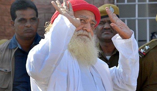 आसाराम बापू की जमानत याचिका पर फैसला सोमवार को आसाराम बापू की जमानत याचिका पर फैसला सोमवार को