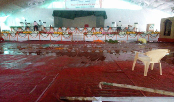 लगातार बारिश से सीएम की सभा को लग सकता है दिशाशूल का शूल! लगातार बारिश से सीएम की सभा को लग सकता है दिशाशूल का शूल!