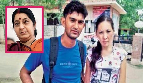 पति से अनबन के बाद फतेहाबाद की विदेशी बहू जाहना जा रही है वापस पति से अनबन के बाद फतेहाबाद की विदेशी बहू जाहना जा रही है वापस