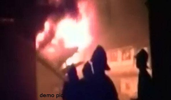 जयपुर : रेस्टोरेंट में आग, सामान जलकर खाक