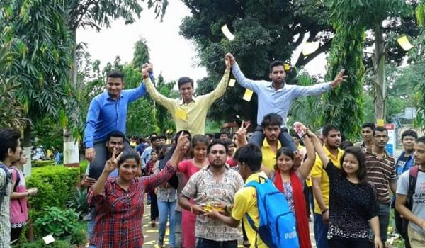 student union election : abvp wins in SGRR PG college and MKP in dehradun