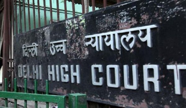 सरकार बताए ट्रांसजेंडर का नाम बदलने में क्या आपत्ति : दिल्ली हाईकोर्ट सरकार बताए ट्रांसजेंडर का नाम बदलने में क्या आपत्ति : दिल्ली हाईकोर्ट