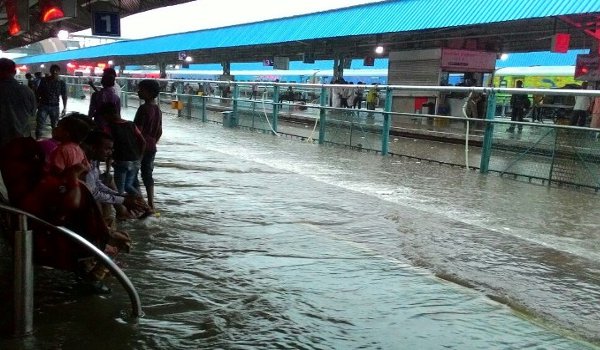 बारिश बनी आफत : जोधपुर में दो और मौतें, कई ट्रेनें रद्द
