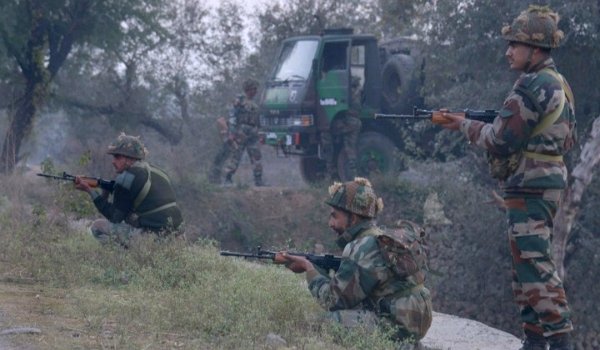 कुपवाड़ा जिले में मुठभेड, सेना ने मार गिराए तीन आतंकी कुपवाड़ा जिले में मुठभेड, सेना ने मार गिराए तीन आतंकी