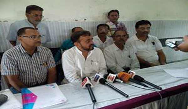 sanyam lodha addressing press in sirohi after cm visit in sirohi