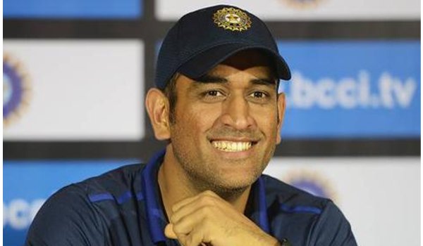 धोनी ने अमरीका को क्रिकेट का ‘विशेष बाजार’ बताया धोनी ने अमरीका को क्रिकेट का ‘विशेष बाजार’ बताया