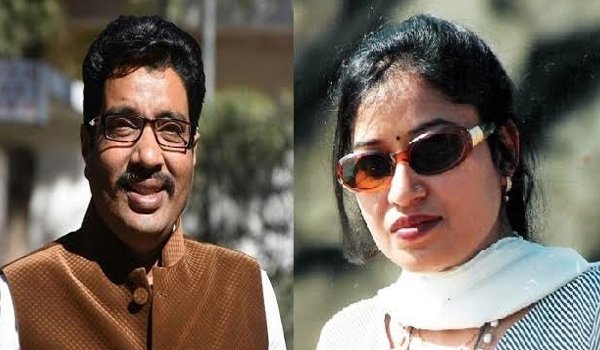 इन्दौर प्रेस क्लब चुनाव : अरविन्द तिवारी अध्यक्ष, शुक्ला महासचिव इन्दौर प्रेस क्लब चुनाव : अरविन्द तिवारी अध्यक्ष, शुक्ला महासचिव