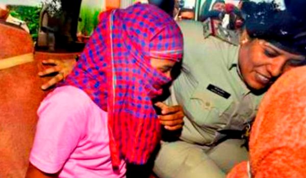 बिहार : फर्जी टॉपर रूबी राय को मिली जमानत बिहार : फर्जी टॉपर रूबी राय को मिली जमानत