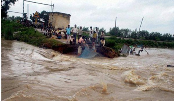 flood situation continues to remain grim in Uttar Pradesh, Madhya Pradesh and Bihar