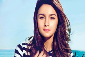 Ajay Devgan made to Alia Golmaal 4