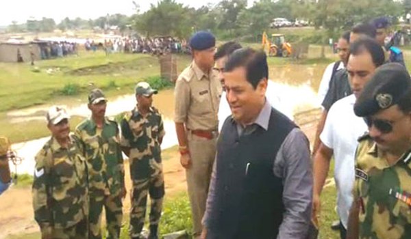 भारत-बांग्लादेश अंतरराष्ट्रीय सीमा सील होगी : सर्वानंद सोनोवाल भारत-बांग्लादेश अंतरराष्ट्रीय सीमा सील होगी : सर्वानंद सोनोवाल
