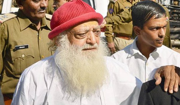 आसाराम को आज ले जाया जाएगा दिल्ली, समर्थकों के संभावित उत्पात को लेकर पुलिस सतर्क आसाराम को आज ले जाया जाएगा दिल्ली, समर्थकों के संभावित उत्पात को लेकर पुलिस सतर्क