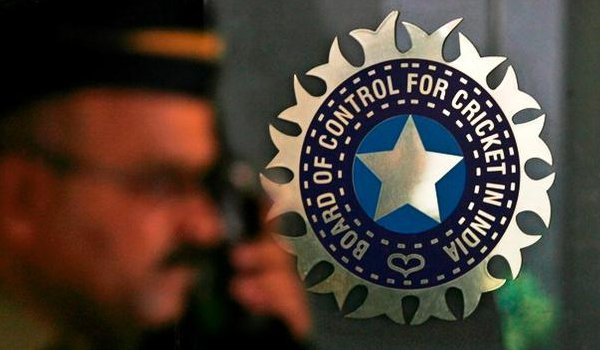 लोढ़ा सीमिति ने बीसीसीआई को 15 दिसंबर तक चुनाव कराने के दिए निर्देश