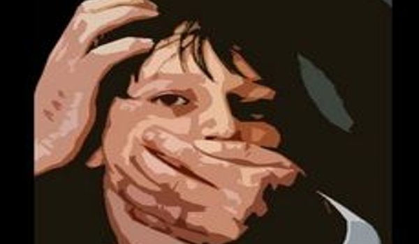 बहराइच में पुजारी ने छह साल की बच्ची से किया रेप बहराइच में पुजारी ने छह साल की बच्ची से किया रेप