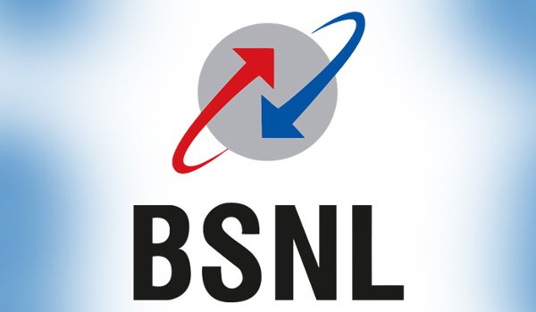 जियो को टक्कर देगा BSNL, 249 रुपए में 300 जीबी ब्राडबैंड डेटा जियो को टक्कर देगा BSNL, 249 रुपए में 300 जीबी ब्राडबैंड डेटा