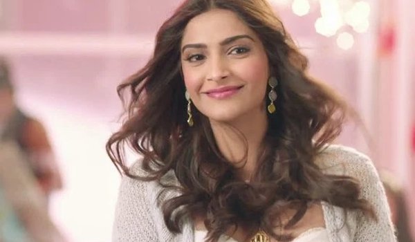 Bollywood career for Star Kids is not easy says Sonam Kapoor