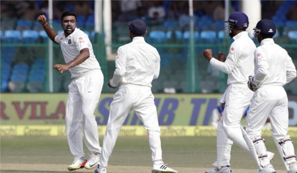 चौथा दिन : कीवी ने चार विकेट खोकर बनाए 93 रन चौथा दिन : कीवी ने चार विकेट खोकर बनाए 93 रन