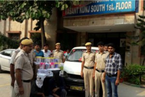 Delhi: Three arrested for robbing consignment of online shopping company
