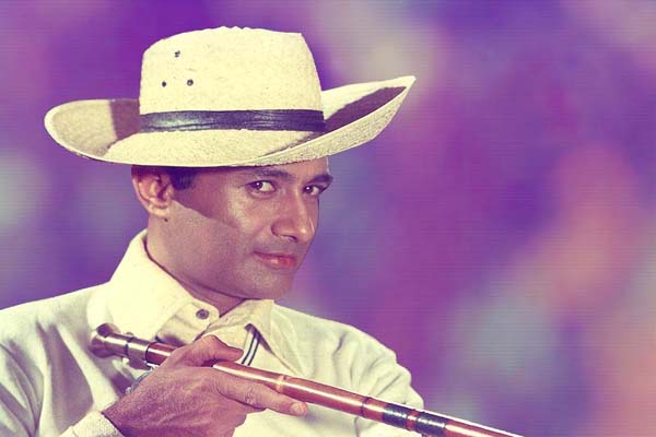 बर्थडे स्पेशल: आज भी लोगों के जहन में जिंदा है जिंदादिली देवानंद, जानिए दिलचस्प बातें बर्थडे स्पेशल: आज भी लोगों के जहन में जिंदा है जिंदादिली देवानंद, जानिए दिलचस्प बातें