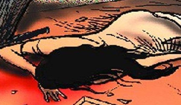 पिता और बेटी लिव इन रिलेशनशिप में, बेटे उतारा मौत के घाट पिता और बेटी लिव इन रिलेशनशिप में, बेटे उतारा मौत के घाट