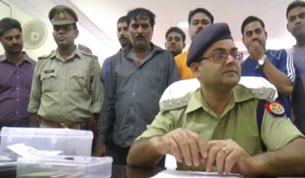 pretext of job in CISF : kanpur police crime branch arrest fake IG from Assam