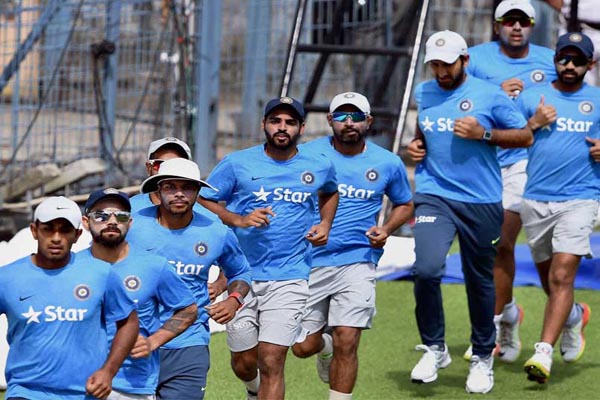 दूसरे टेस्ट का पहला दिन : पुजारा-रहाणे ने संभाली भारत की पारी