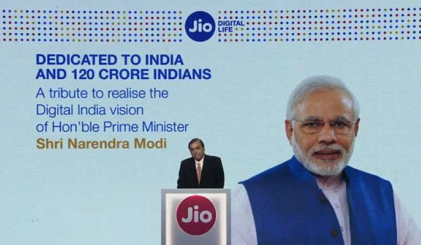 प्रधानमंत्री के डिजिटल इंडिया को समर्पित है रिलायंस जियो : मुकेश अंबानी
