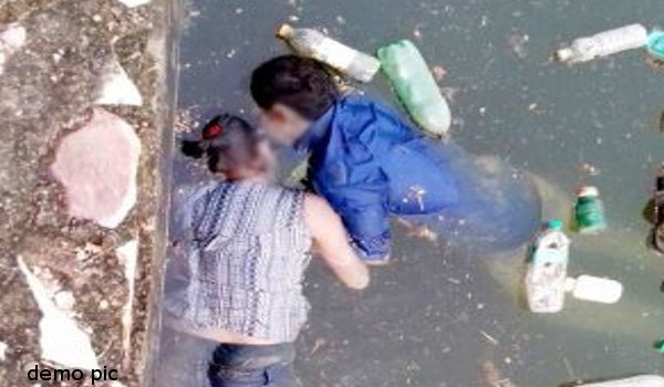 प्रेमी युगल ने अलवर की सिलिसेढ़ झील में कूद कर दी जान प्रेमी युगल ने अलवर की सिलिसेढ़ झील में कूद कर दी जान