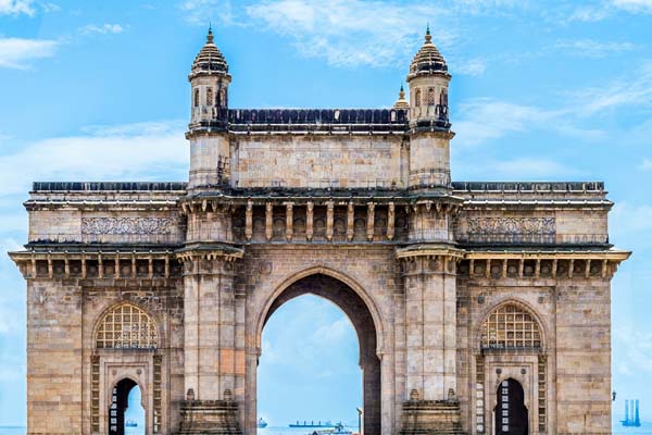 देश का सबसे अमीर शहर बना मुंबई, दिल्ली और बेंगलुरू पिछड़े