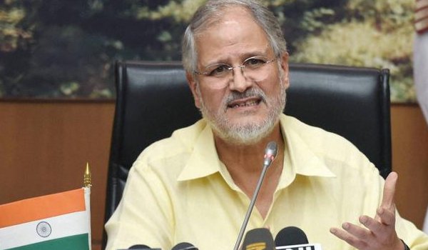 राजनिवास से बेरंग लौटे मंत्री, एलजी ने बताया मीडिया स्टंट राजनिवास से बेरंग लौटे मंत्री, एलजी ने बताया मीडिया स्टंट