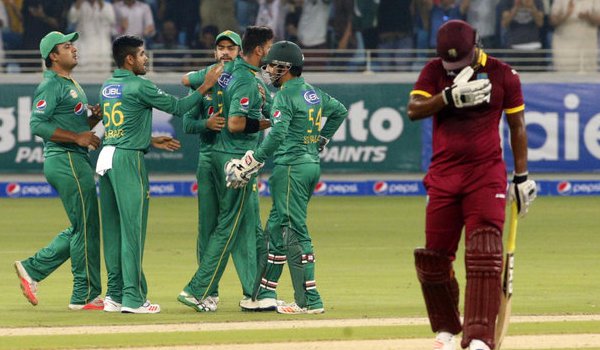 पाकिस्तान ने पहले टी-20 में वेस्टइंडीज को 9 विकेट से हराया