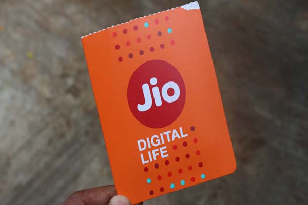 डिजिटल सोसायटी के लिए नए सलूशन तैयार कर रही है Reliance Jio