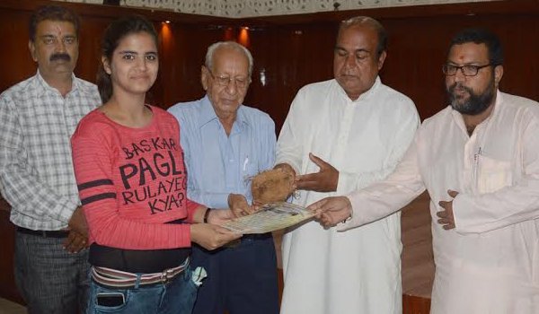 प्रारम्भिक शिक्षा में मातृभाषा जरूरी : महन्त स्वरूपदास प्रारम्भिक शिक्षा में मातृभाषा जरूरी : महन्त स्वरूपदास
