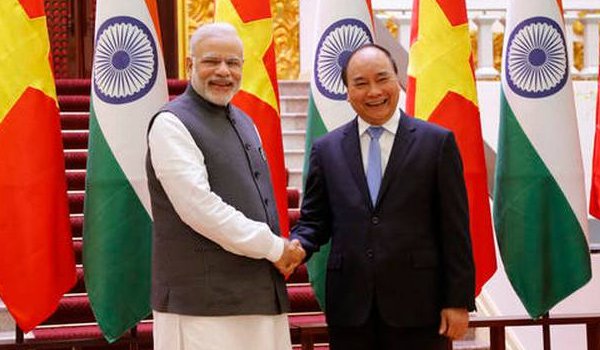 वियतनाम को 50 करोड़ अमरीकी डॉलर का रक्षा ऋण देगा भारत