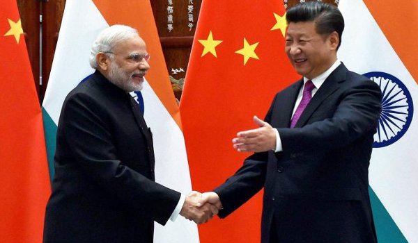 मुश्किल से बने रिश्तों को आगे बढ़ाने के लिए चीन-भारत तैयार