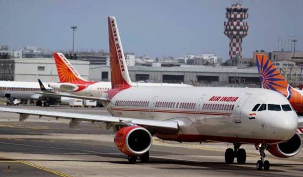 एयर इंडिया के विमान का टायर फटा, आईजीआई पर आपात लैडिंग