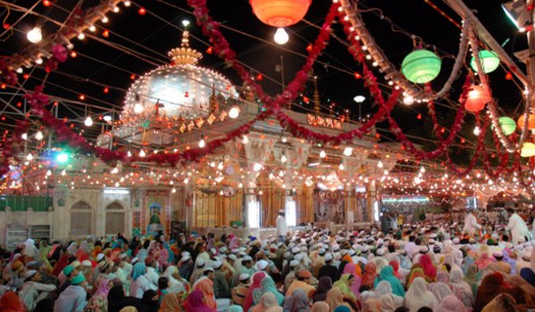 दिखा मोर्हरम का चांद, 6 अक्टूबर को खुलेगा बाबा फरीद का चिल्ला दिखा मोर्हरम का चांद, 6 अक्टूबर को खुलेगा बाबा फरीद का चिल्ला