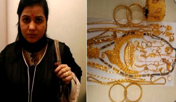 मुंबई एयरपोर्ट पर 16 लाख के सोने के गहने समेत दो महिलाएं अरेस्ट